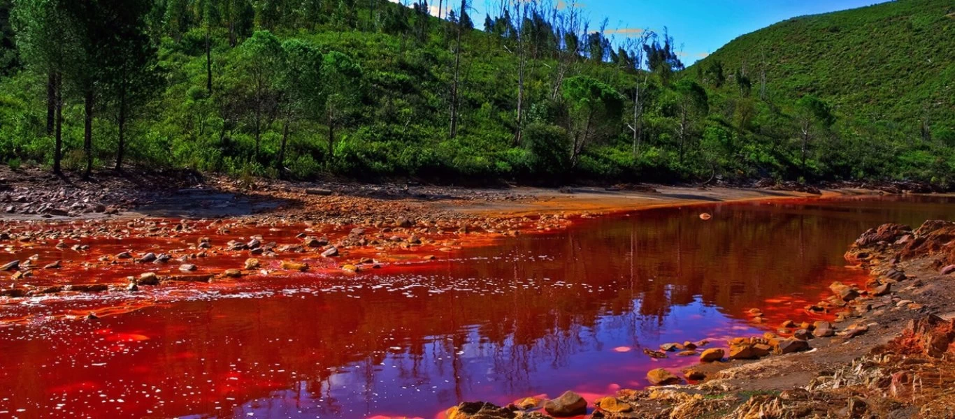 Ισπανία: Ο κόκκινος ποταμός που εμπλέκεται σε ιστορίες με τον Δία και την Ευρώπη